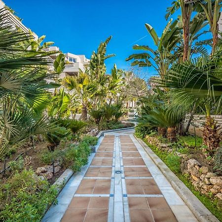 Fa- Luxury 2 Bedroom Apt Fuente Aloha Marbella Exteriör bild